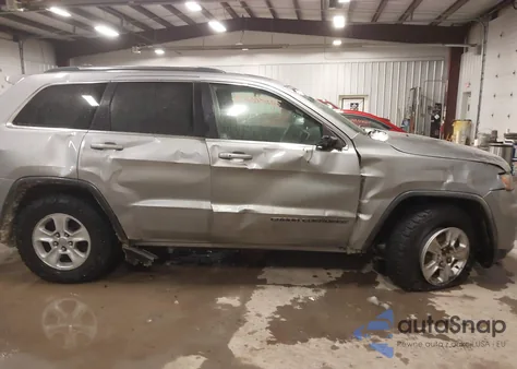 2017 Jeep Grand Cherokee Laredo 4X4 from USA, damaged, VIN 1C4RJFAG9HC777371